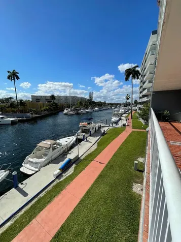 1800 NW 24th Avenue Miami FL 33125
