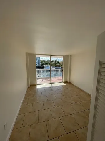 1800 NW 24th Avenue Miami FL 33125