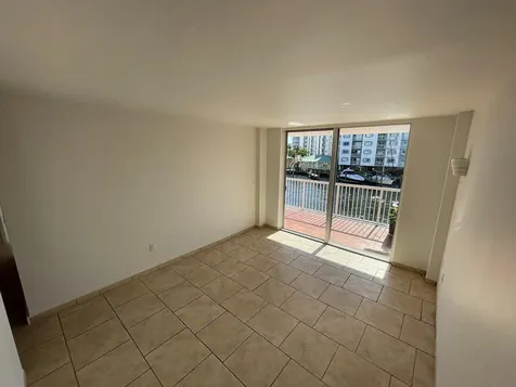 1800 NW 24th Avenue Miami FL 33125