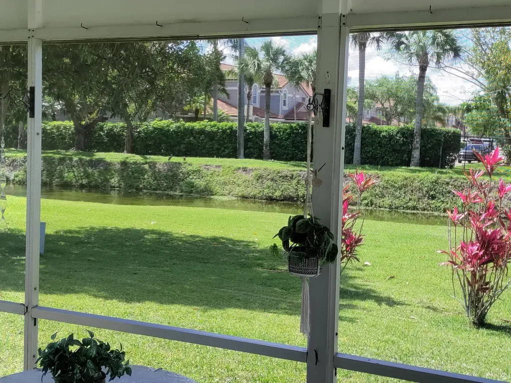 8270 South Street Boca Raton FL 33433