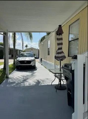 182 Plantation Boulevard Greenacres FL 33467