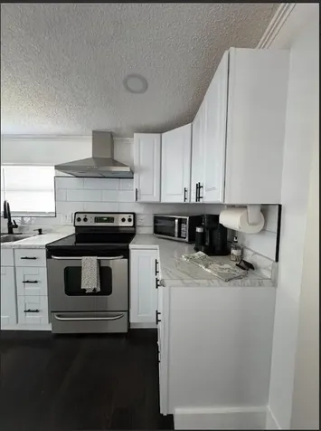 182 Plantation Boulevard Greenacres FL 33467