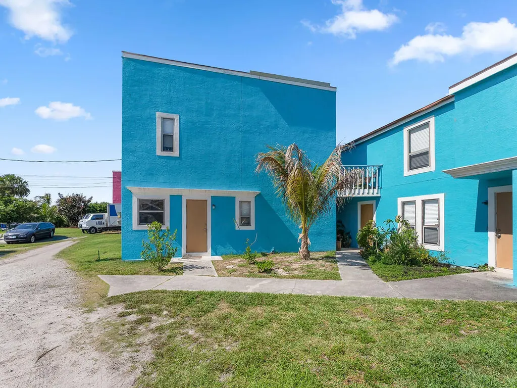 642 & 646 Eldorado Street Fort Pierce FL