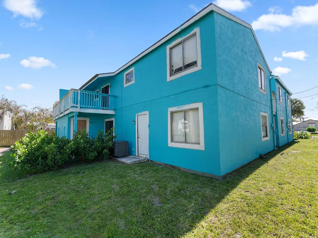 642 & 646 Eldorado Street Fort Pierce FL