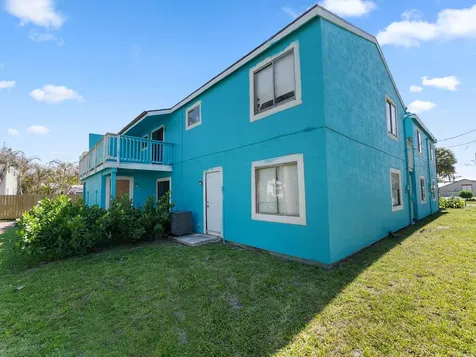 642 & 646 Eldorado Street Fort Pierce FL