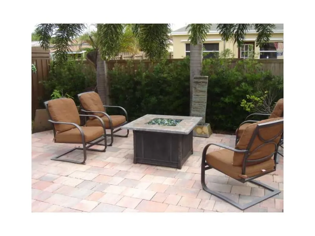 5200 NE 3rd Terrace Fort Lauderdale FL 33334