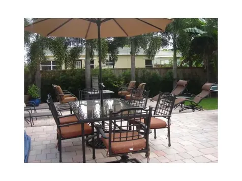 5200 NE 3rd Terrace Fort Lauderdale FL 33334