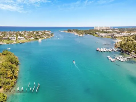 300 N Highway A1a Jupiter FL 33477