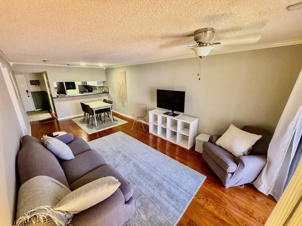 7610 Stirling Road Davie FL 33024