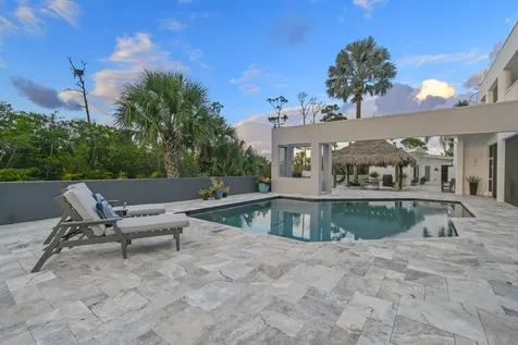 10561 SE Le Parc Jupiter FL 33458