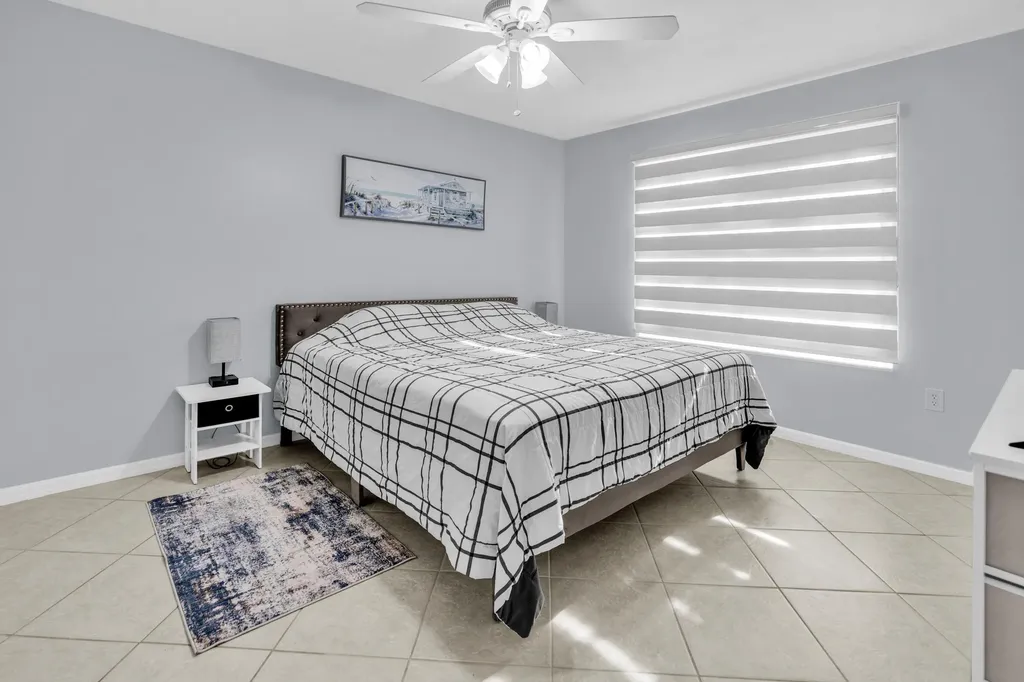 214 Villa Circle Boynton Beach FL 33435