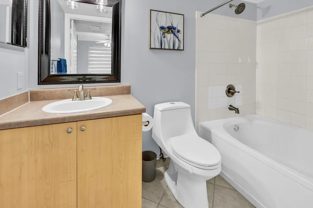 214 Villa Circle Boynton Beach FL 33435