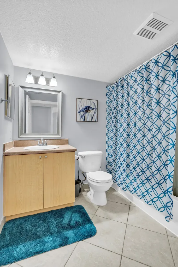 214 Villa Circle Boynton Beach FL 33435