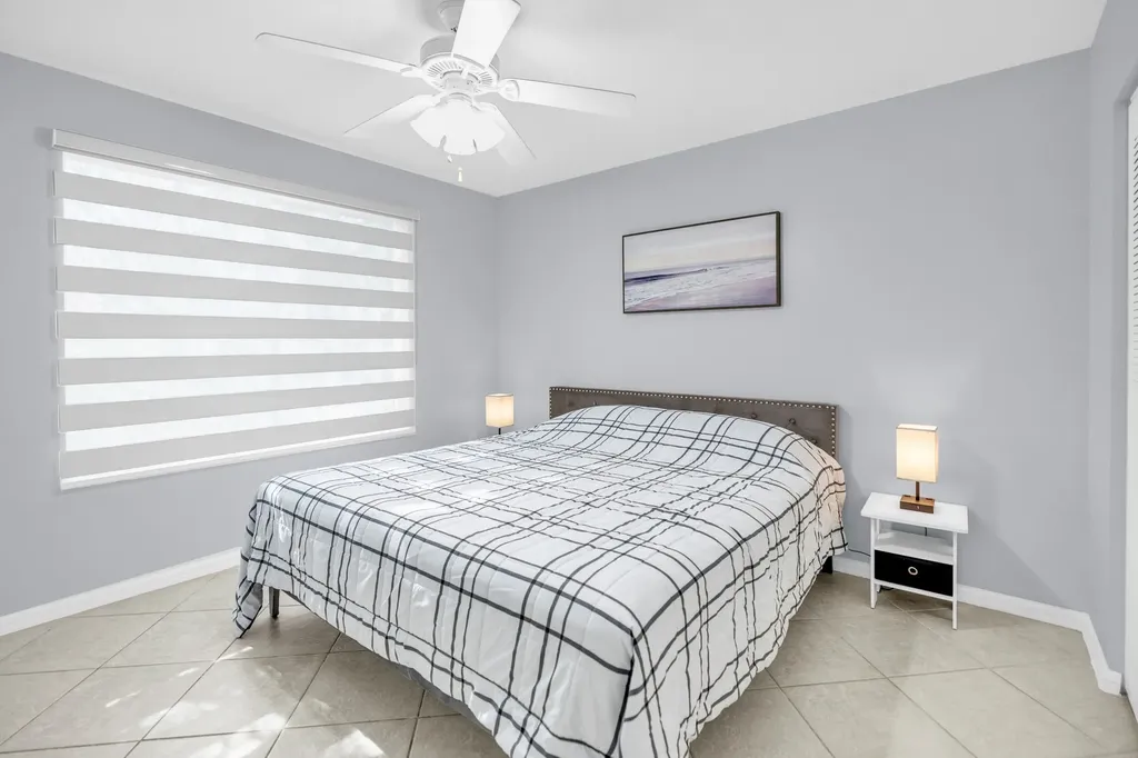 214 Villa Circle Boynton Beach FL 33435