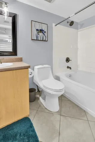 214 Villa Circle Boynton Beach FL 33435