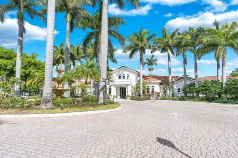 214 Villa Circle Boynton Beach FL 33435