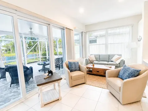 7529 SE Bay Cedar Circle Hobe Sound FL 33455