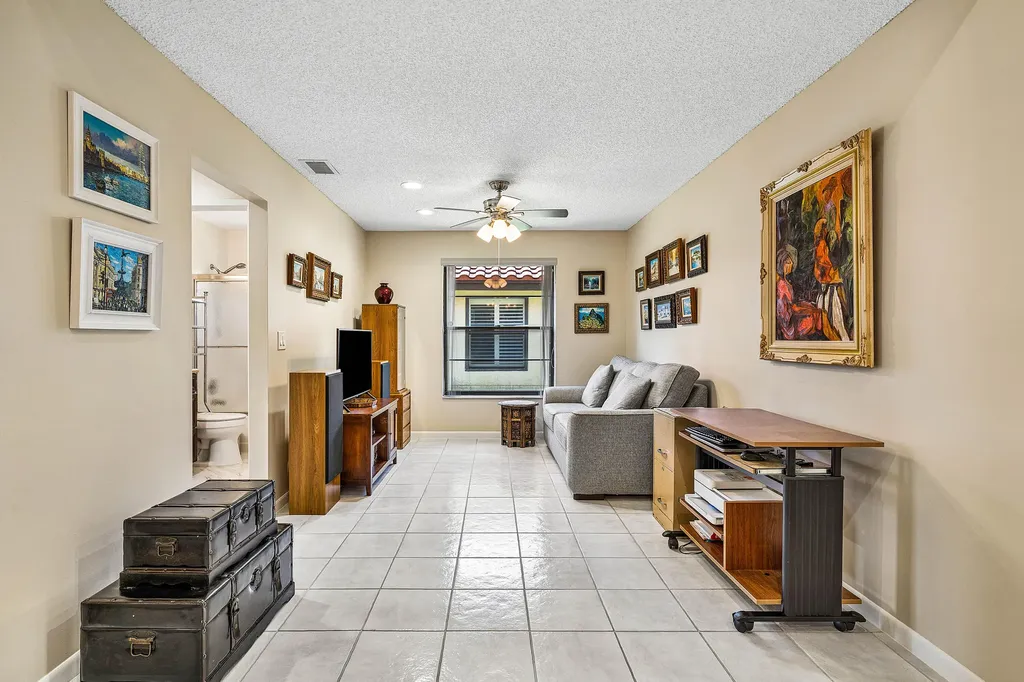 10069 Andrea Lane Boynton Beach FL 33437