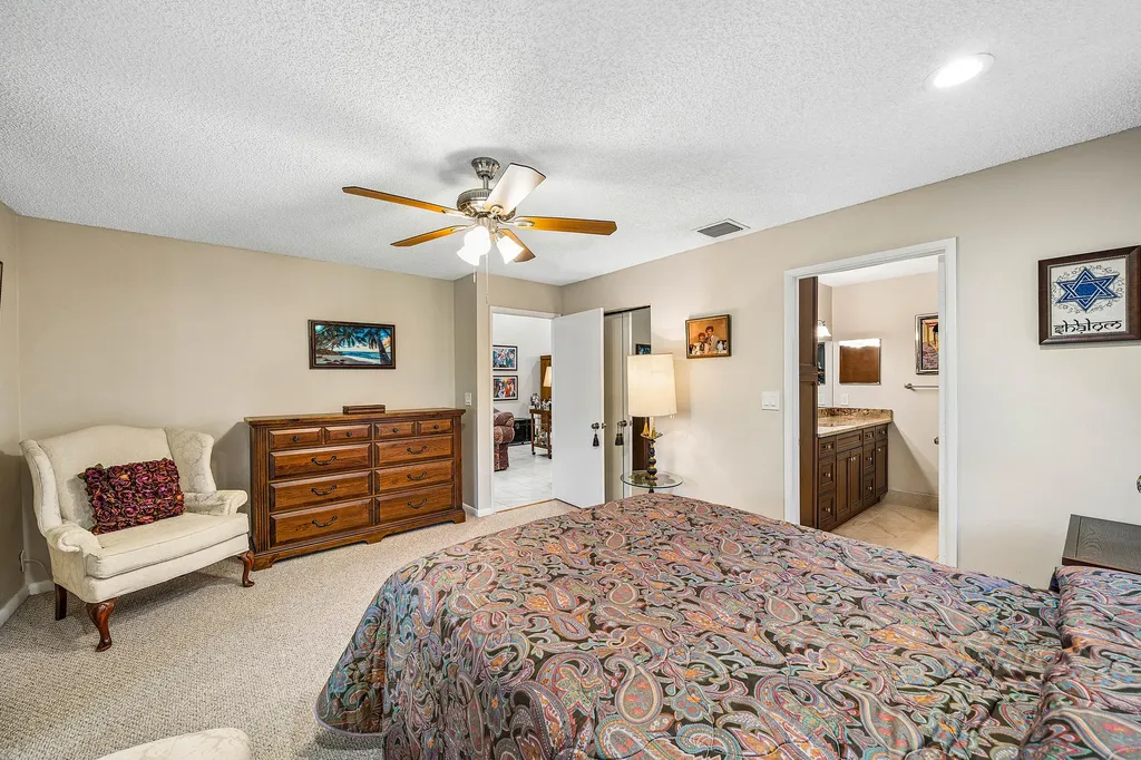 10069 Andrea Lane Boynton Beach FL 33437