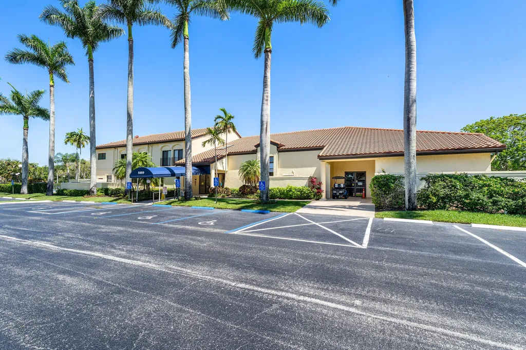 10069 Andrea Lane Boynton Beach FL 33437
