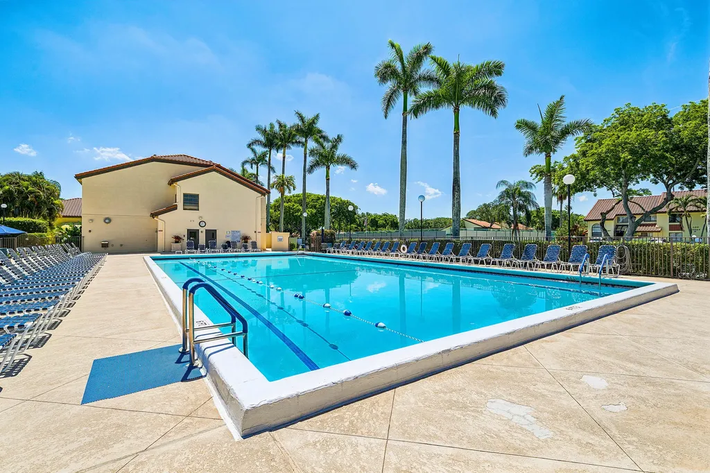 10069 Andrea Lane Boynton Beach FL 33437