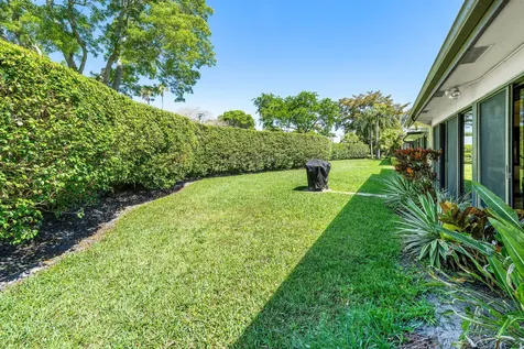 10069 Andrea Lane Boynton Beach FL 33437