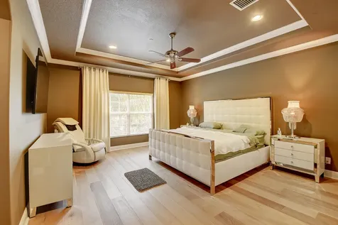 5645 NE Trieste Way Boca Raton FL 33487