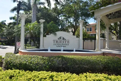 5645 NE Trieste Way Boca Raton FL 33487