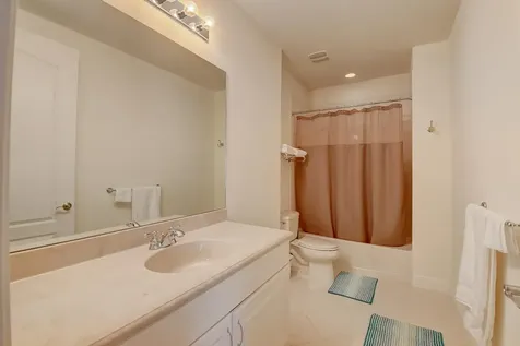 5645 NE Trieste Way Boca Raton FL 33487