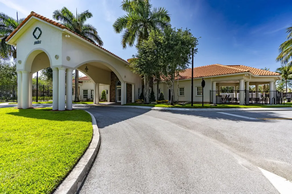 10551 Long Leaf Lane Wellington FL 33414