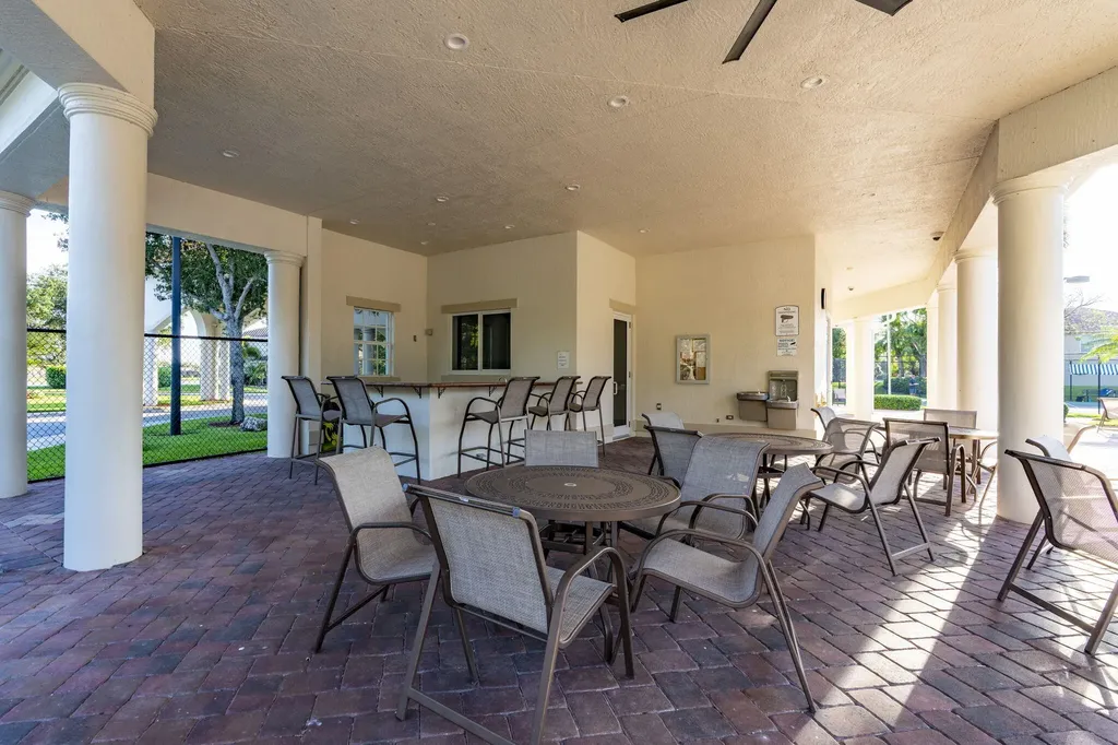 10551 Long Leaf Lane Wellington FL 33414