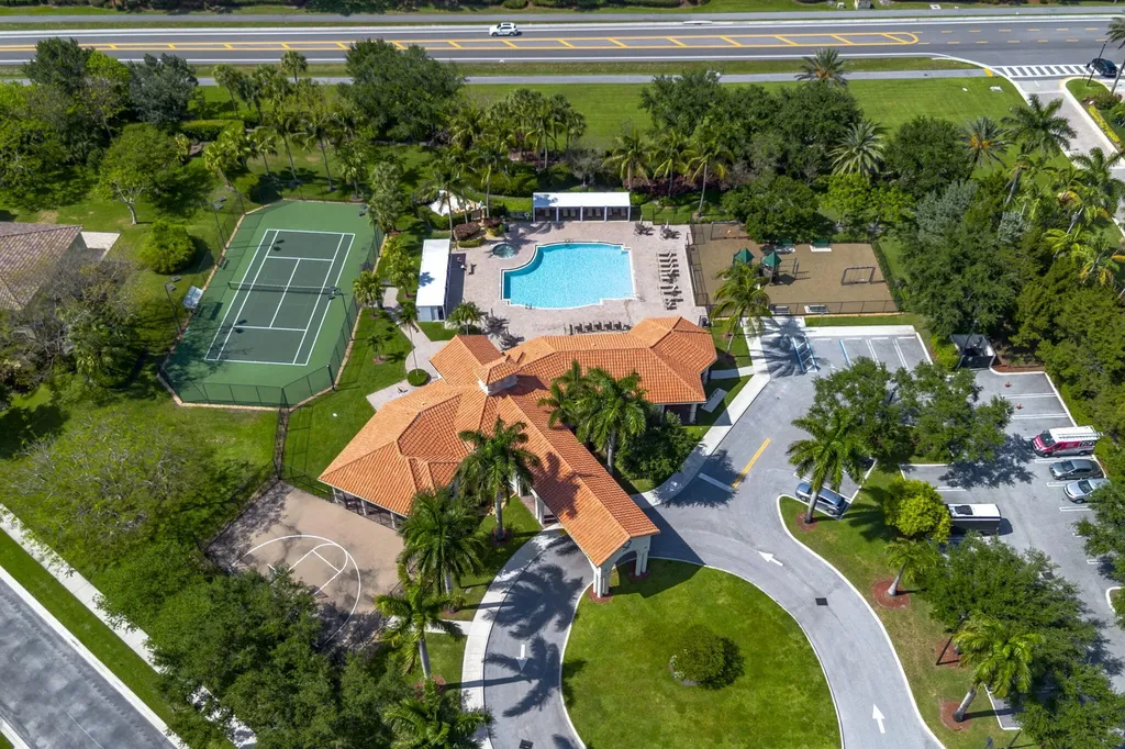10551 Long Leaf Lane Wellington FL 33414