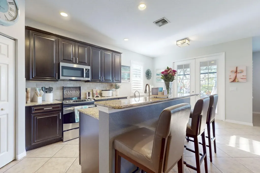 10551 Long Leaf Lane Wellington FL 33414
