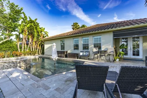 10551 Long Leaf Lane Wellington FL 33414