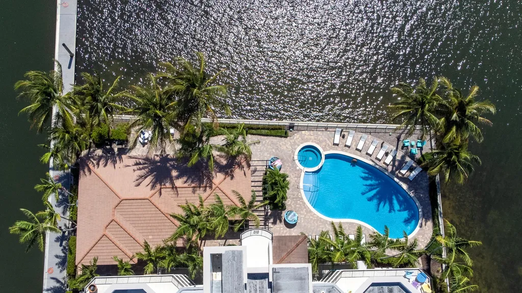 2678 N Federal Highway Boynton Beach FL 33435