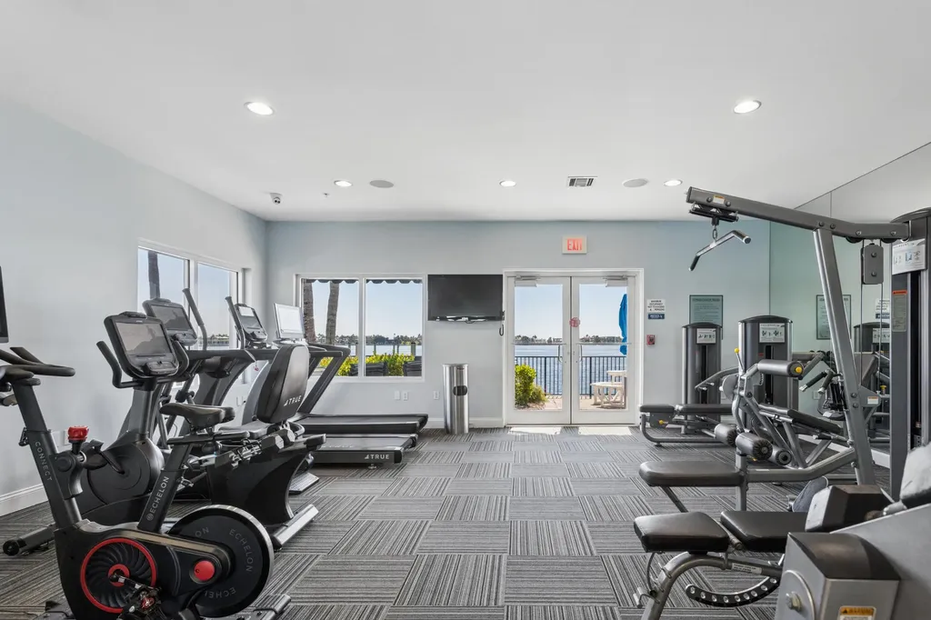 2678 N Federal Highway Boynton Beach FL 33435