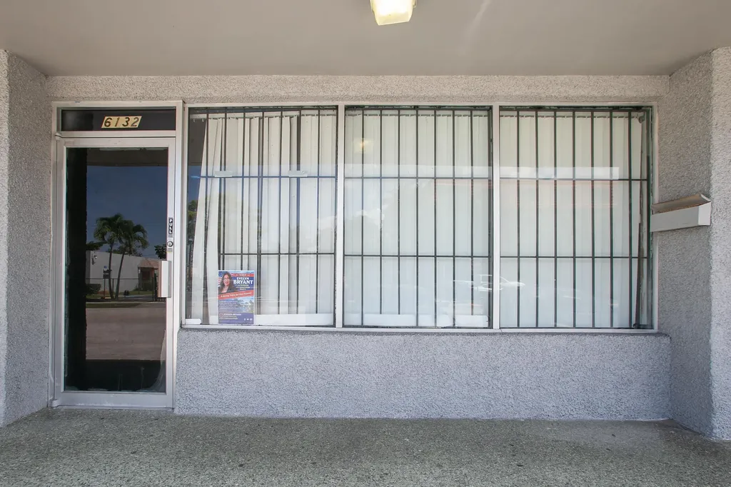 6134 NW 11th Street Sunrise FL