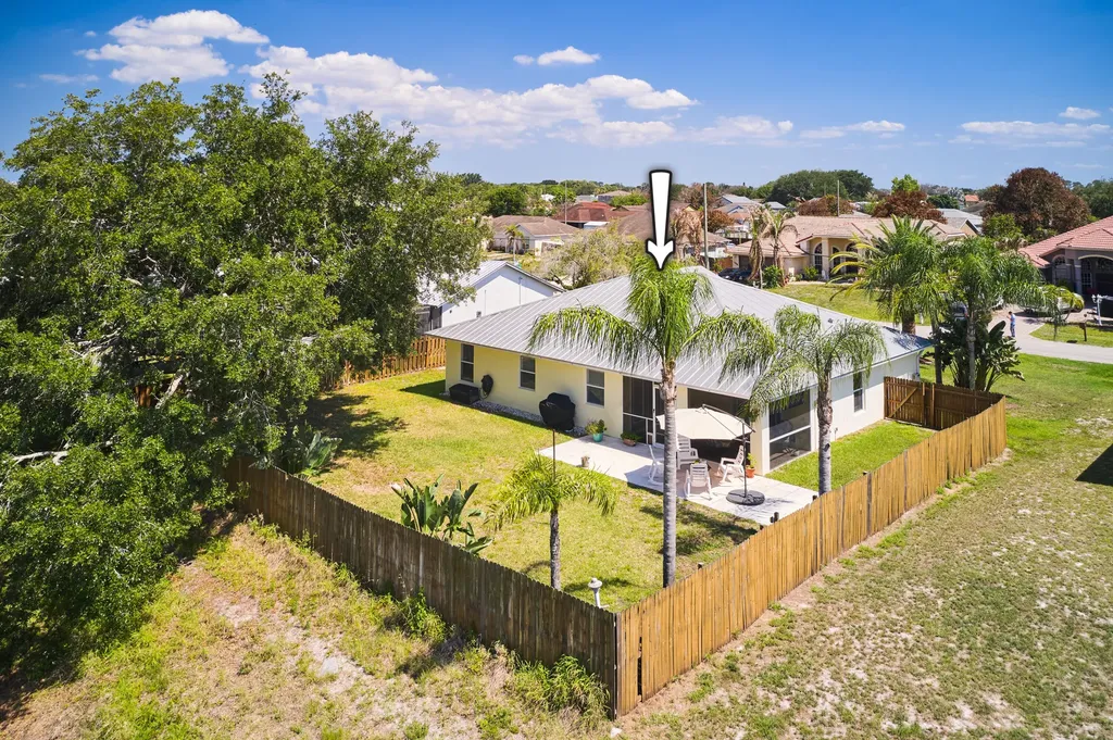 743 SW Mccoy Avenue Port St Lucie FL 34953