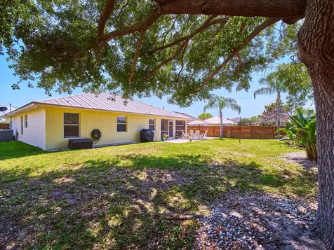 743 SW Mccoy Avenue Port St Lucie FL 34953