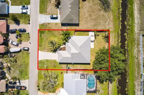 743 SW Mccoy Avenue Port St Lucie FL 34953