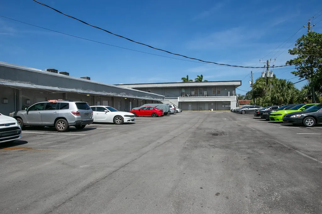 6136 NW 11th Street Sunrise FL 33313