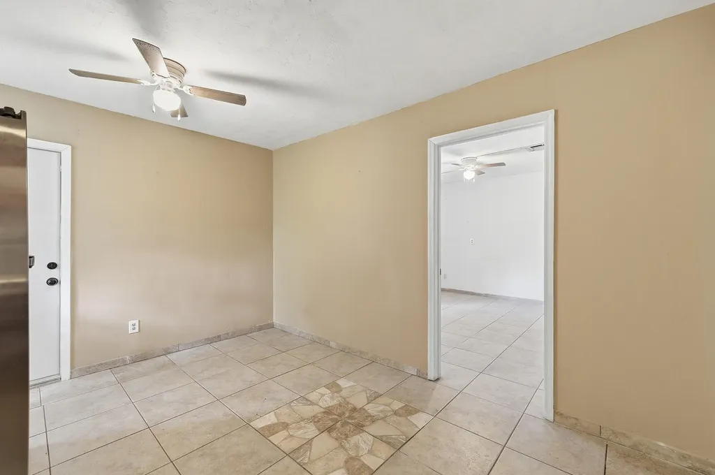 2130 SW 67th Avenue SW Miramar FL 33023