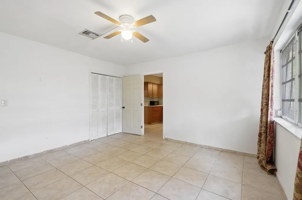 2130 SW 67th Avenue SW Miramar FL 33023