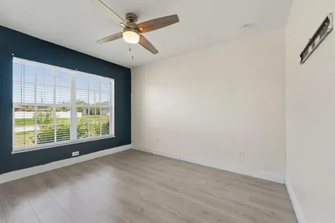 1657 SW Cefalu Circle Port St Lucie FL 34953