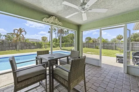 1657 SW Cefalu Circle Port St Lucie FL 34953