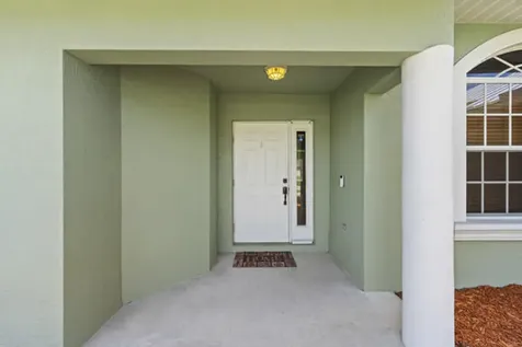 1657 SW Cefalu Circle Port St Lucie FL 34953