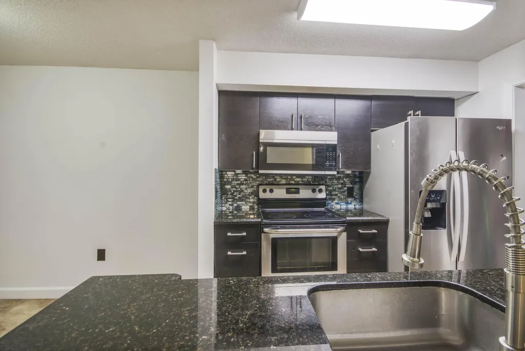 815 W Boynton Beach Boulevard Boynton Beach FL 33426