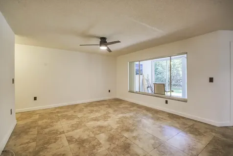 815 W Boynton Beach Boulevard Boynton Beach FL 33426