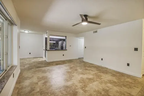 815 W Boynton Beach Boulevard Boynton Beach FL 33426
