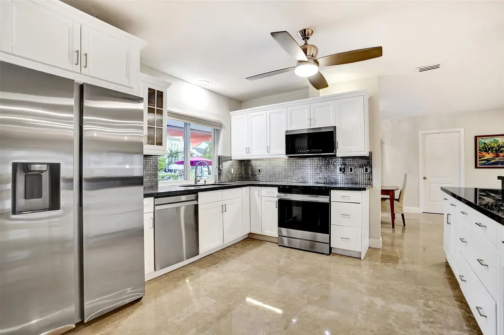 2805 NE 29th Street Fort Lauderdale FL 33306